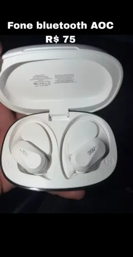 Fone bluetooth AOC Branco R$ 75