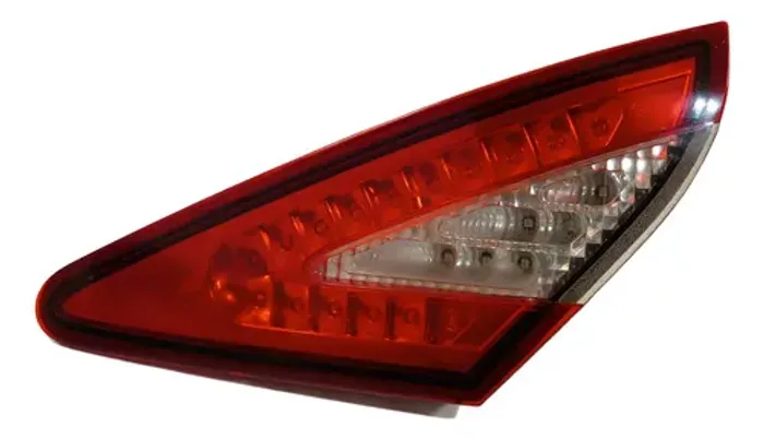 Lanterna Traseira Chery Cielo Hatch Esq 2010 A 2013 Esquerdo/motorista Bicolor