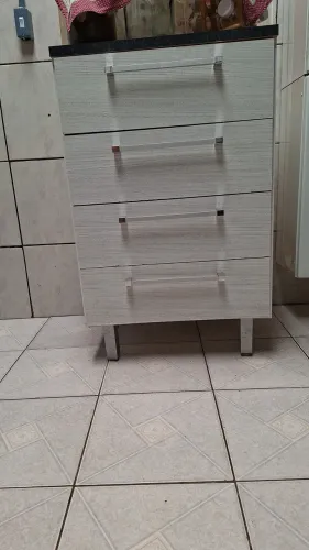 Balcão/ Gaveteiro multiuso ou balcão de cozinha com 4 gavetas.