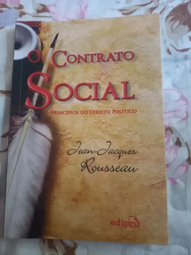 Livro O Contrato Social - Jean-Jacques Rousseau (Edipro)