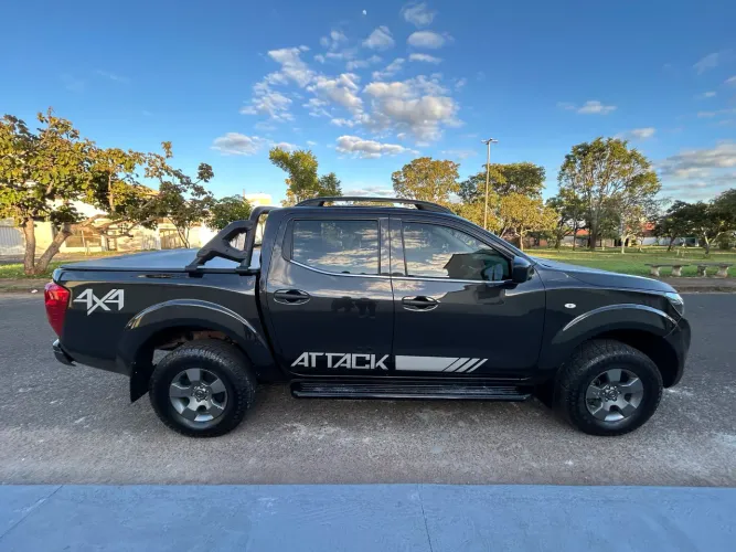 Nissan Frontier Attac.cd 4X4 2.3 Bi-TB Die. AUT 2019