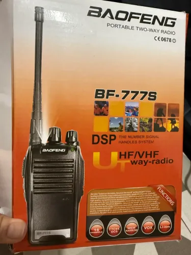 Radio comunicador BF-777s