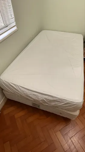 Cama box viúva