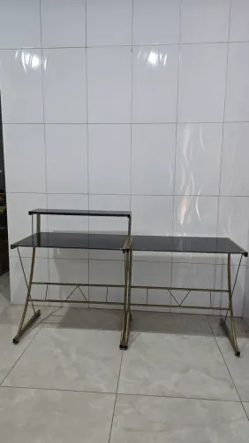 Mesa de estudos e Escritório