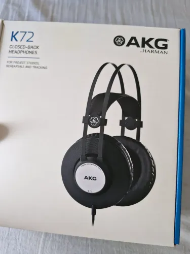 Fone akg k72