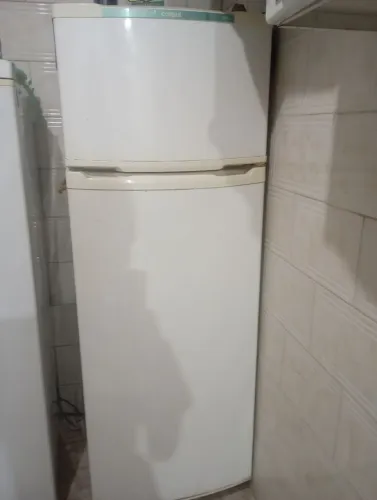 Vendo geladeira consul