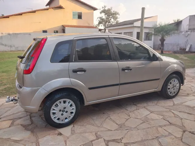 Ford Fiesta 1.0 8V Flex/class 1.0 8V Flex 5P 2011