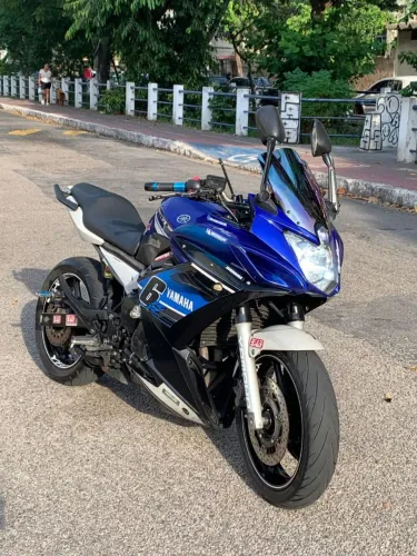 Xj6f vendo ou troco 