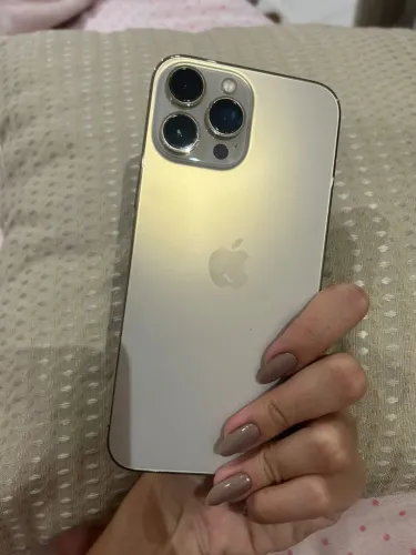 Iphone 13 pro max 128gb sem avaria, sem detalhes, de procedência.