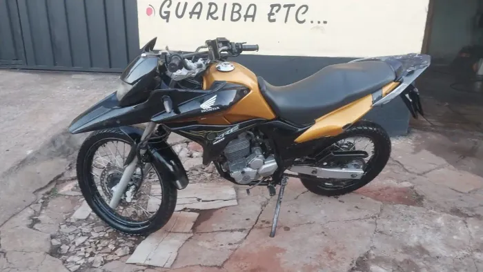 Vendo XRE 300 , ano 2011 