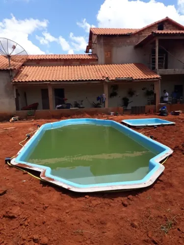 Piscina de fibra - 10 x 4