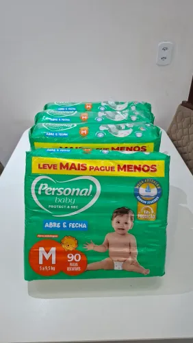 Fraldas M Personal (90 unidades)
