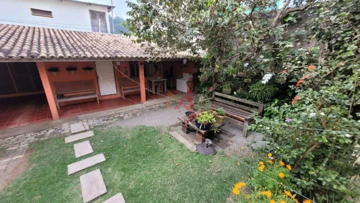 Casa à venda, 3 quartos, 5 vagas, CENTRO - VILA VELHA/ES
