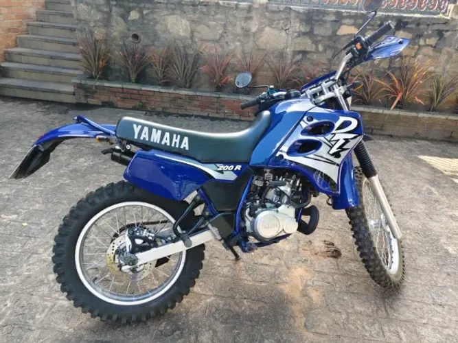 YAMAHA DT 200 R ÚNICO DONO - Ano 2000