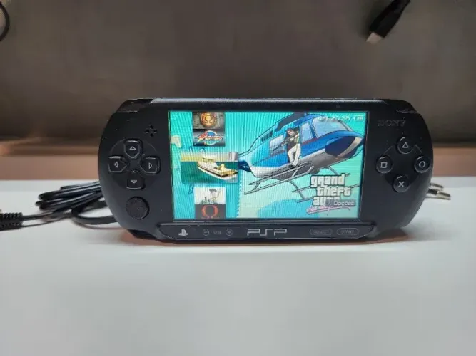 PSP Street desbloqueado com jogos