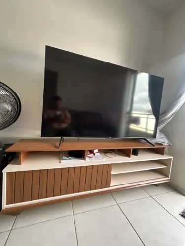 Rack e tv 65polegadas 4k TcL