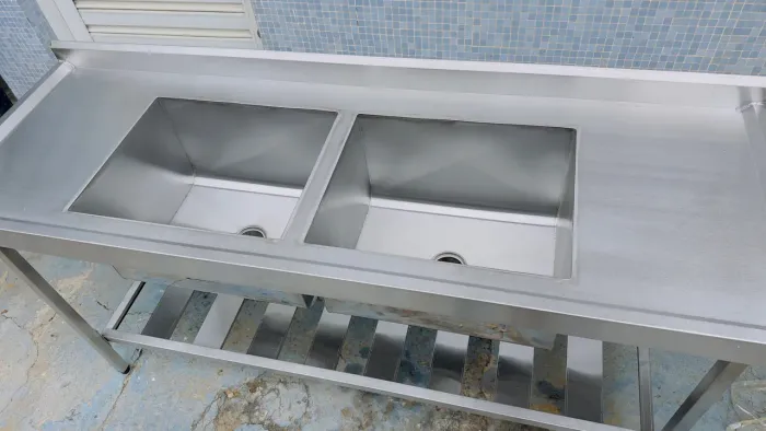 Pia industrial inox 2 cubas 1,80 x 60