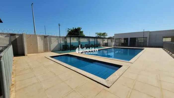Apartamento com 2 quartos disponível para venda no bairro Chácaras Tubalina e Quartel em U