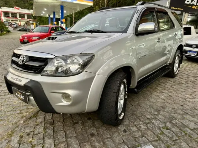 Toyota Hilux SW4 SRV D4-d 4X4 3.0 TDI Dies. AUT 2007