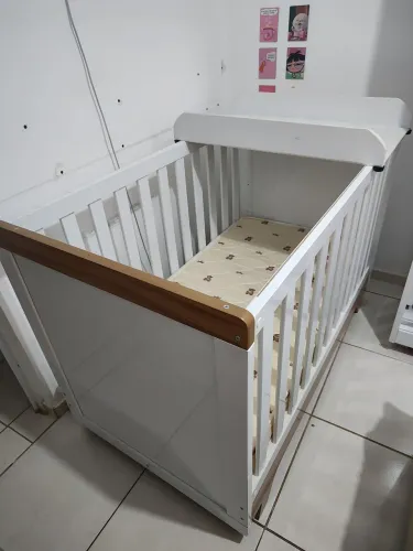 Berço + Colchão + Trocador