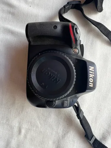 Nikon D5100