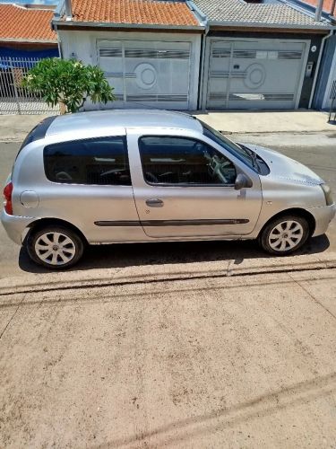 Imagem de Renault Clio Hi-flex 1.0 16V 3P 2011