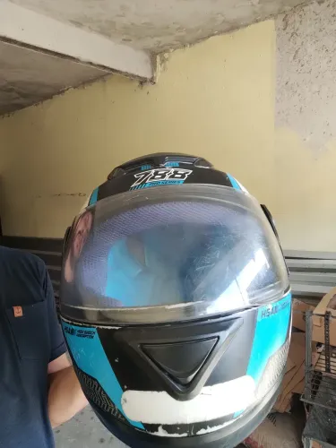 CAPACETE SEMINOVO