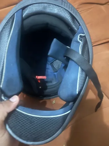 Capacete Fw3 fechado, usado 4 vezes