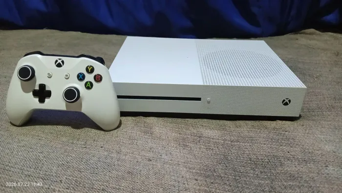 Xbox One S 1TB