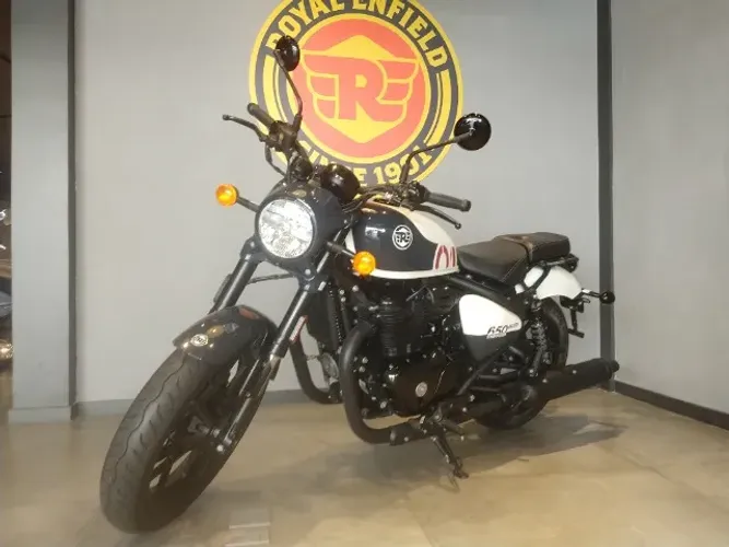 SHOTGUN WHITE 650C
