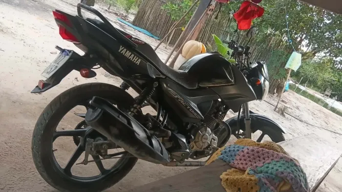 Vendo essa moto factor