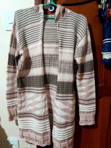 Casaco cardigan alongado em tricô 3 cores Tam G veste 44