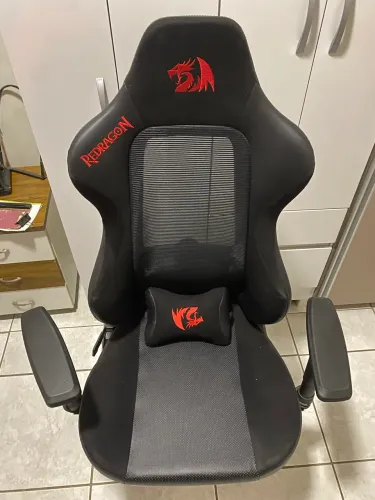 Cadeira Gamer Red Dragon Nero Preta