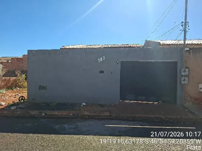 Imóvel com potencial Casa no Resid Jd Gabriela, Prata - MG, Nº 181, 2 quartos, 1 vaga, 16