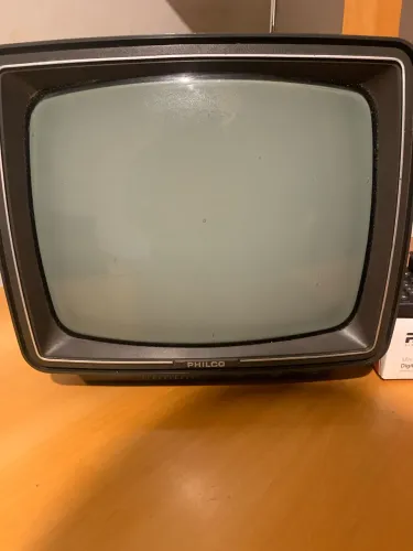tv philco branco e preto colecionador c conversor digital 