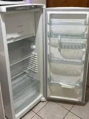 Geladeira frostfree