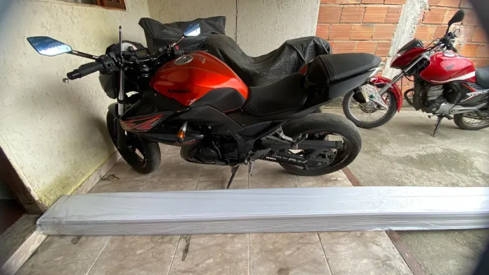 KAWAZAKI Z300 2016