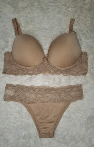 Conjunto Plus Size Rendado - Sutiã com Bojo + Calcinha