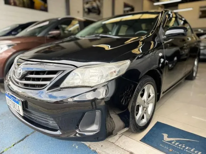 Toyota Corolla GLI 1.8 Flex 16V Aut. 2013