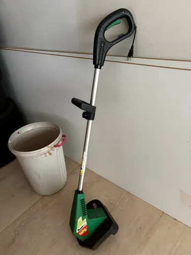 Vendo roçadeira trapp 1000 wats