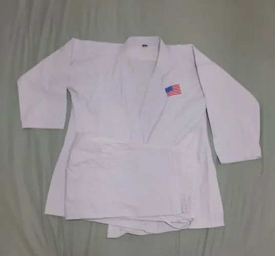 Kimono Shiroi G até 1,90 de altura