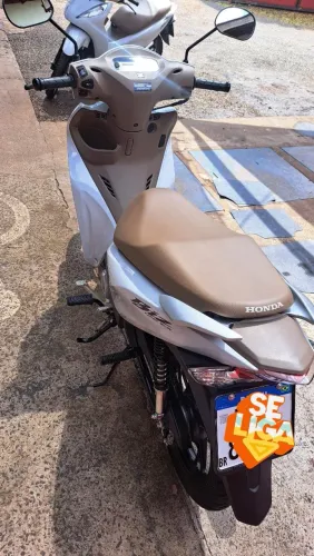 Honda BIZ 125 EX 2026