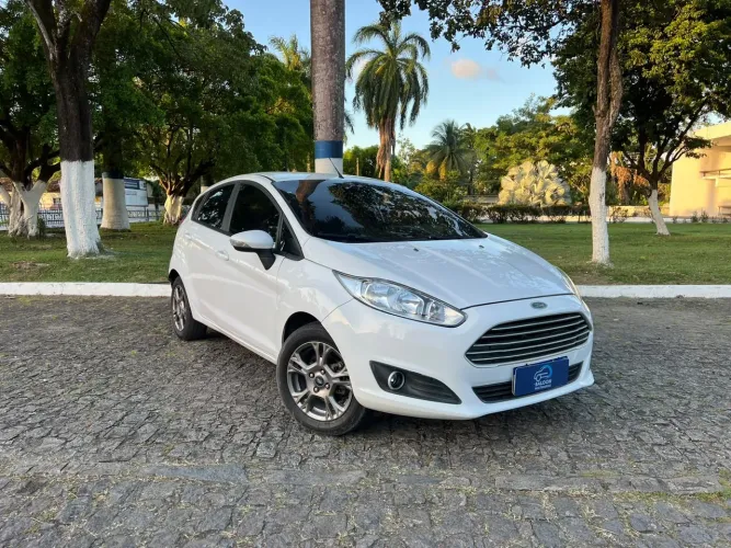 Ford Fiesta 1.5 16V Flex Mec. 5P 2014