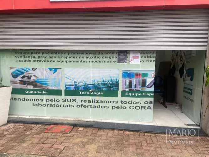 Loja com 79m² para alugar no Antares.
