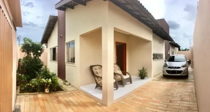 Casa de Esquina Ampla e Sofisticada no Cidade Jardim - Pronta para Morar