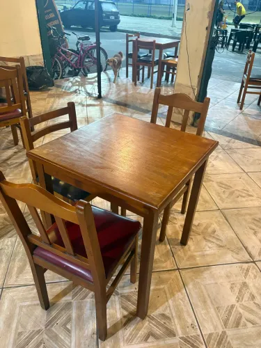 Mesa de madeira