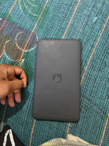 Vende-se tablet usado
