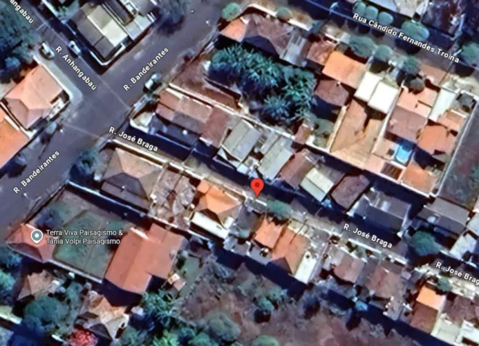 IMÓVEL RESIDENCIAL NA RUA JOSÉ BRAGA, ANDIRÁ