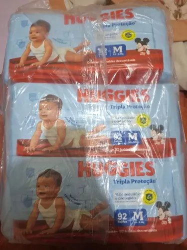 Fralda Huggies tamanho M