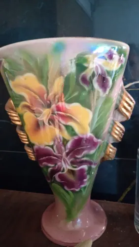 Vaso em porcelana Antiga 